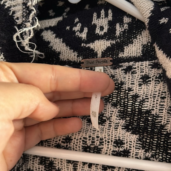 Free People Cardigan XS - Picture 3 of 4